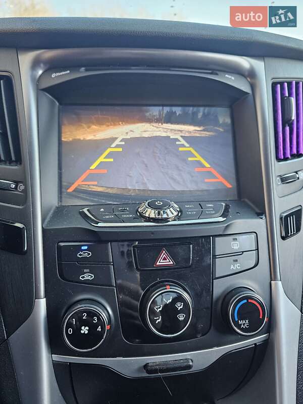 Седан Hyundai Sonata 2013 в Киеве фото 23 Седан Hyundai Sonata 2013 в Киеве