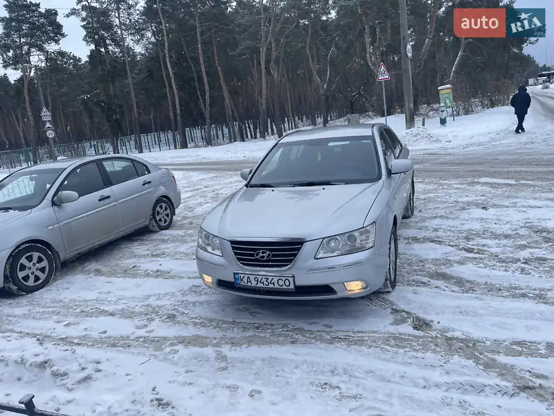 Hyundai Sonata