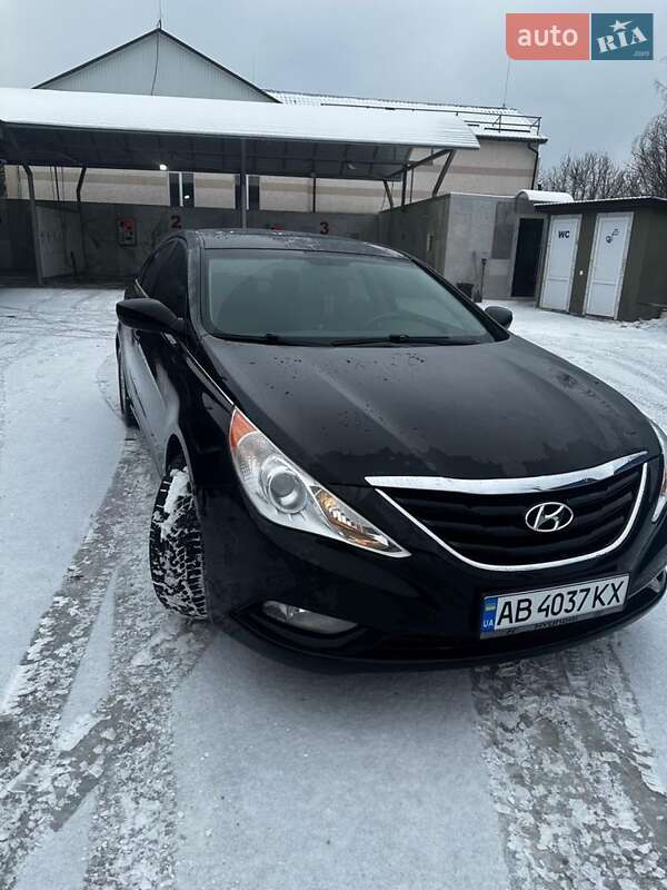 Hyundai Sonata 2010