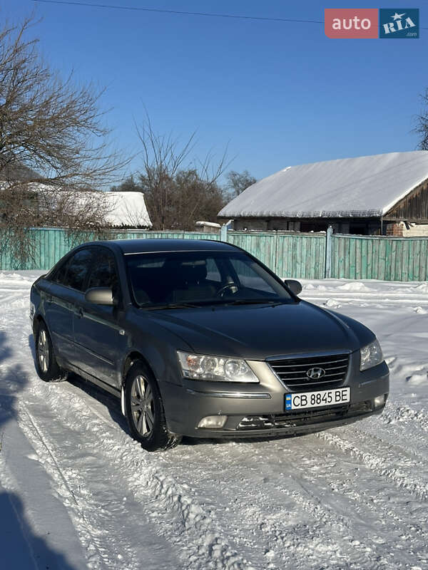 Седан Hyundai Sonata 2008 в Чернигове