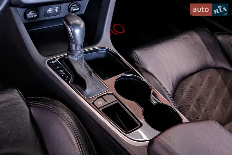 Седан Hyundai Sonata 2017 в Одессе