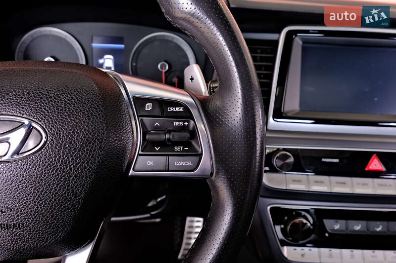 Седан Hyundai Sonata 2017 в Одессе