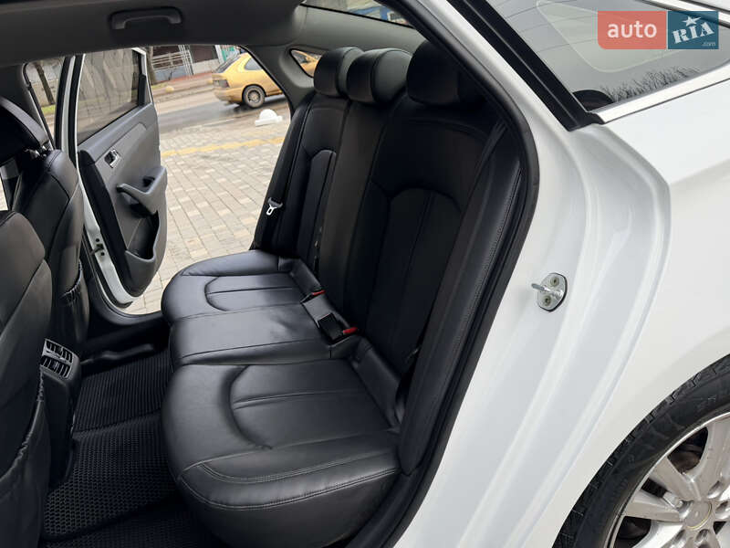 Седан Hyundai Sonata 2015 в Одессе фото 50 Седан Hyundai Sonata 2015 в Одессе