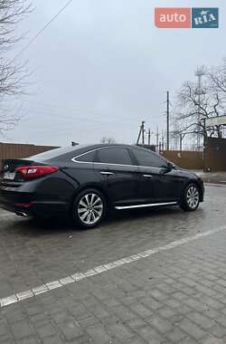 Седан Hyundai Sonata 2015 в Овідіополі