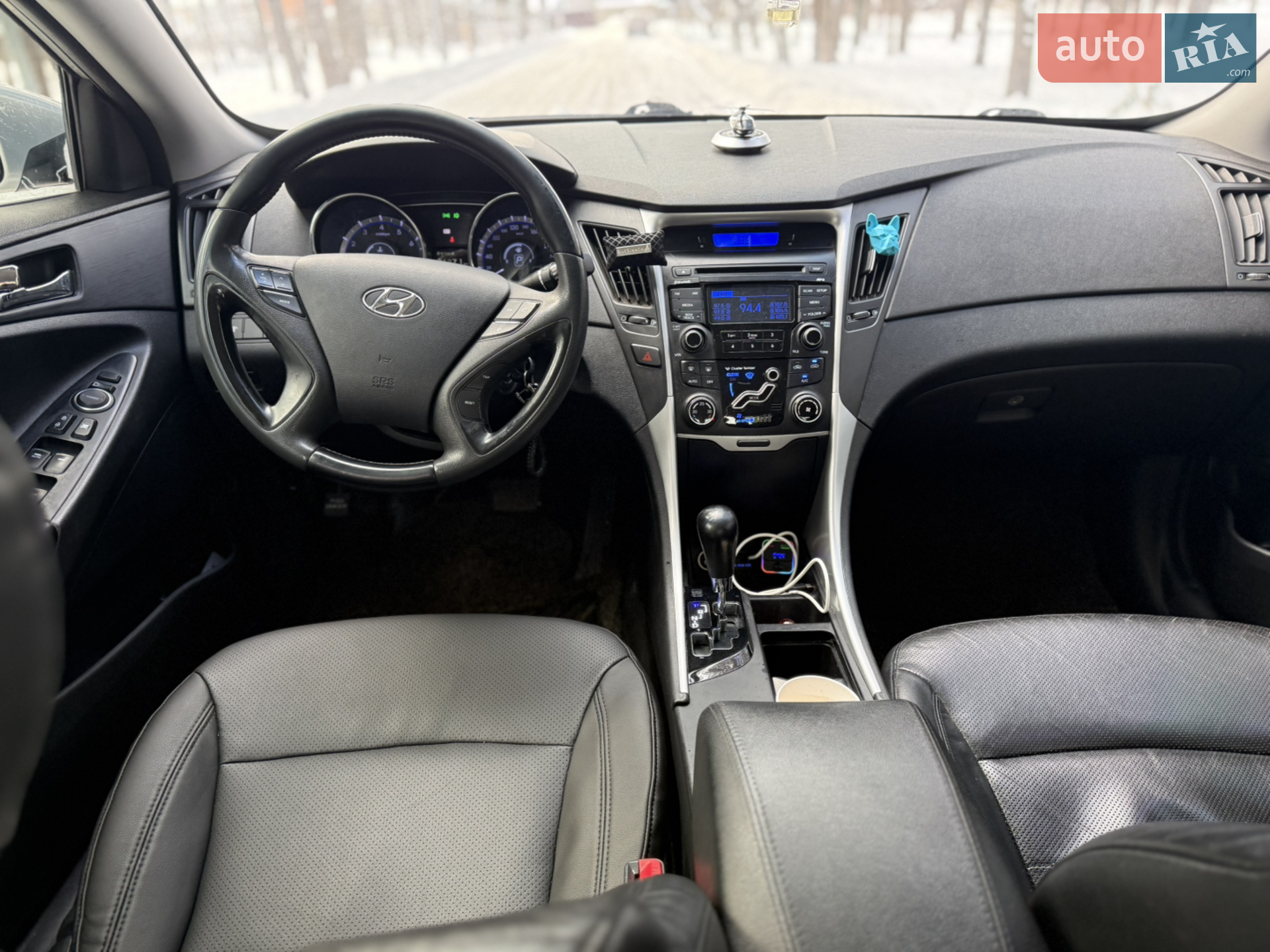 2010 Hyundai Sonata - мініатюра 8