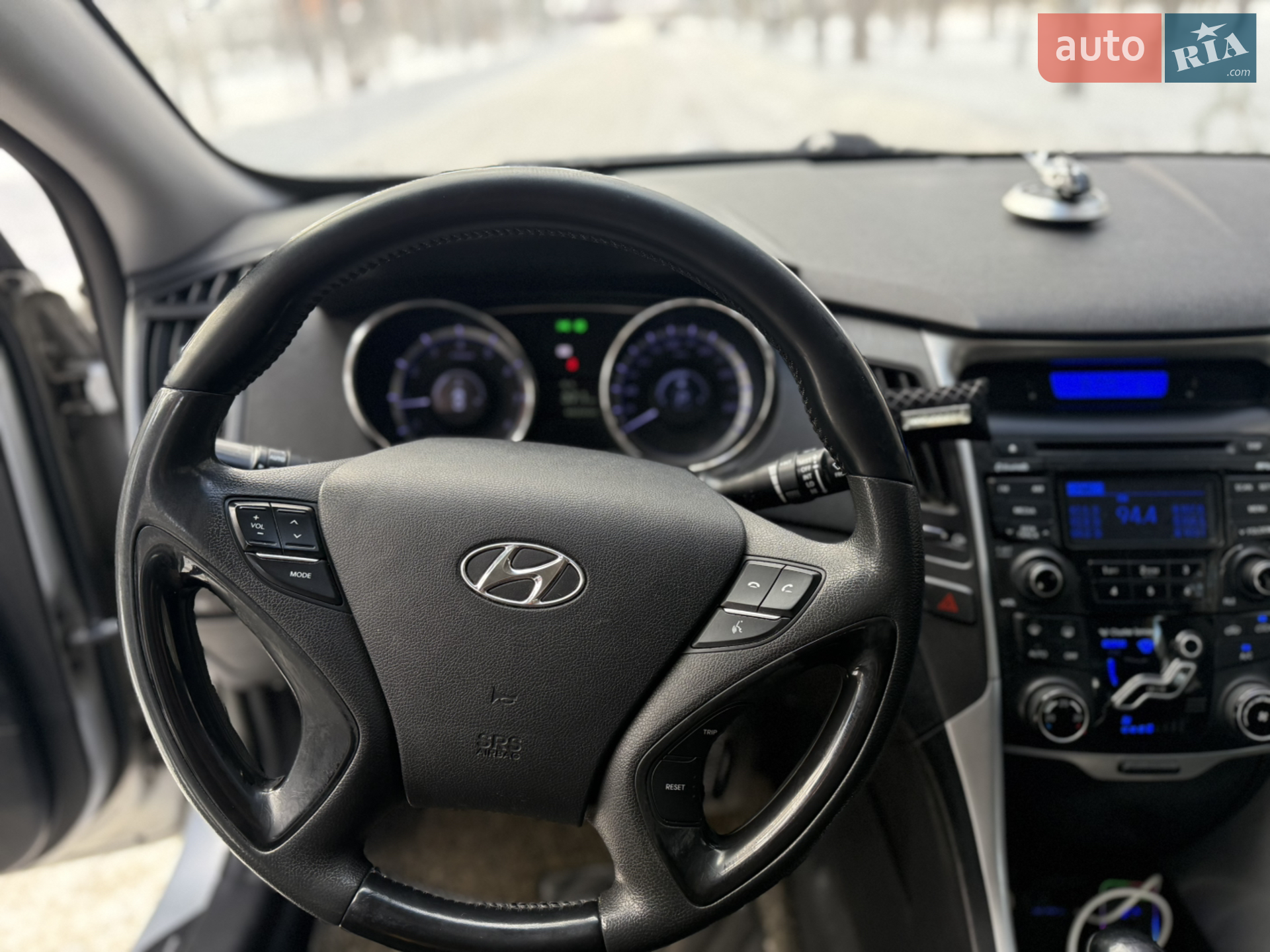 2010 Hyundai Sonata - мініатюра 12