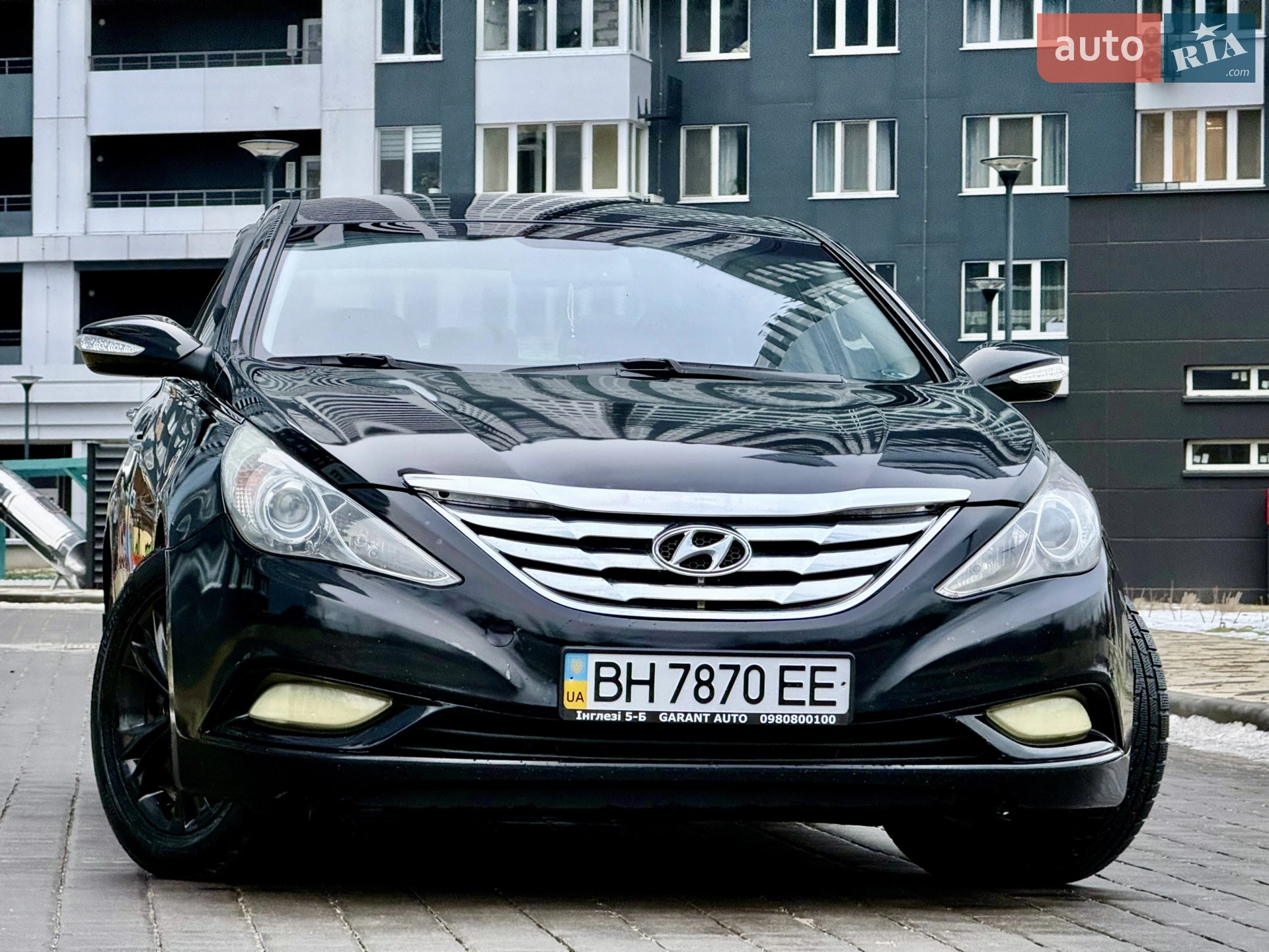 2010 Hyundai Sonata - мініатюра 16