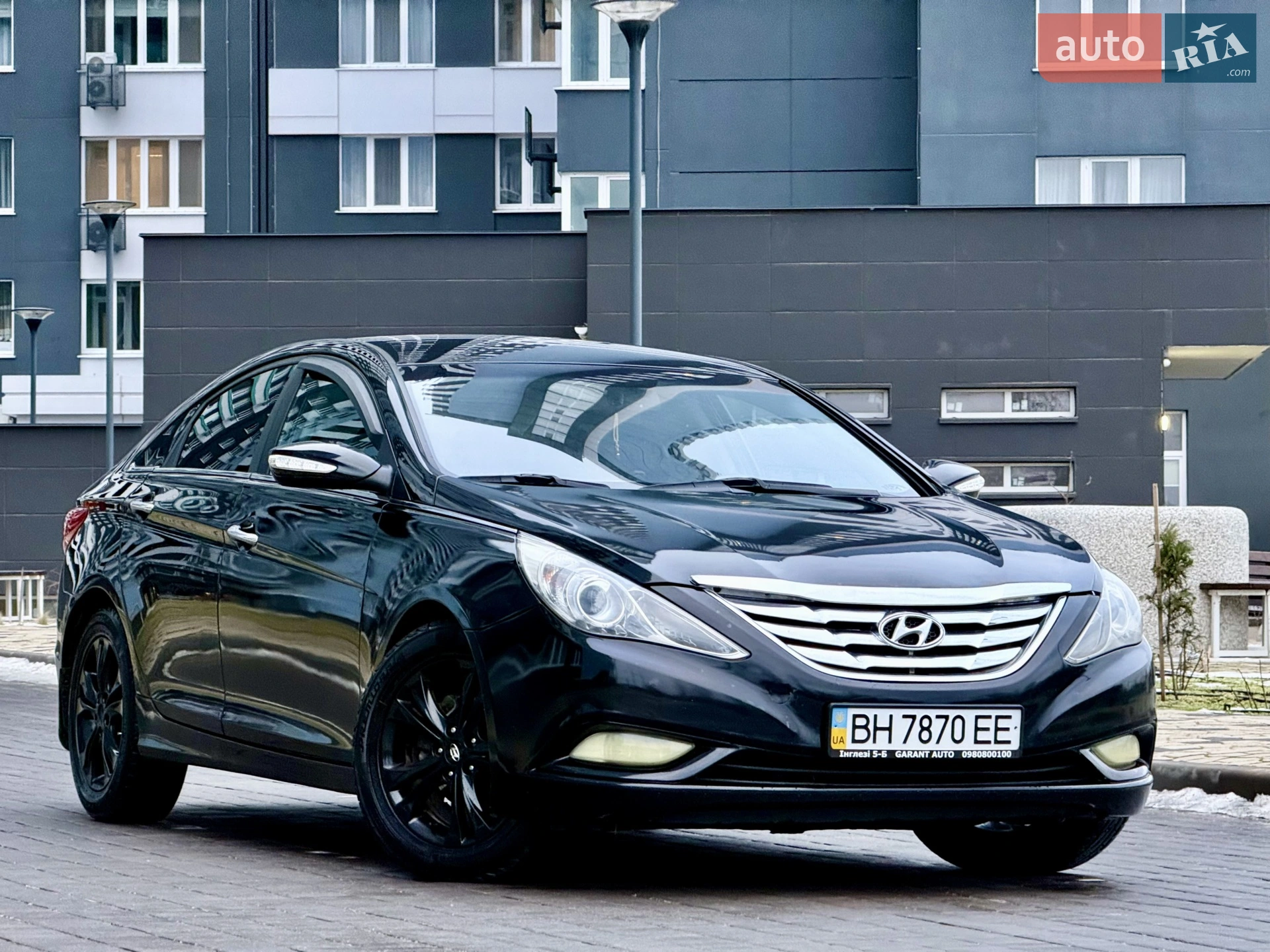 2010 Hyundai Sonata - мініатюра 19