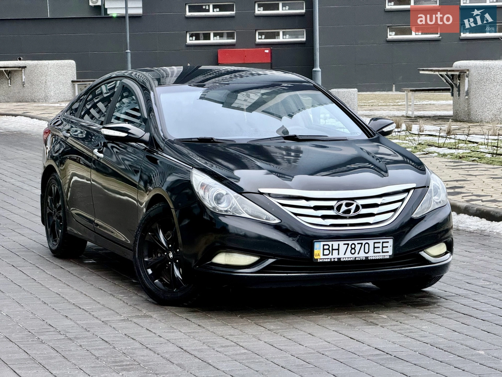 2010 Hyundai Sonata - мініатюра 22