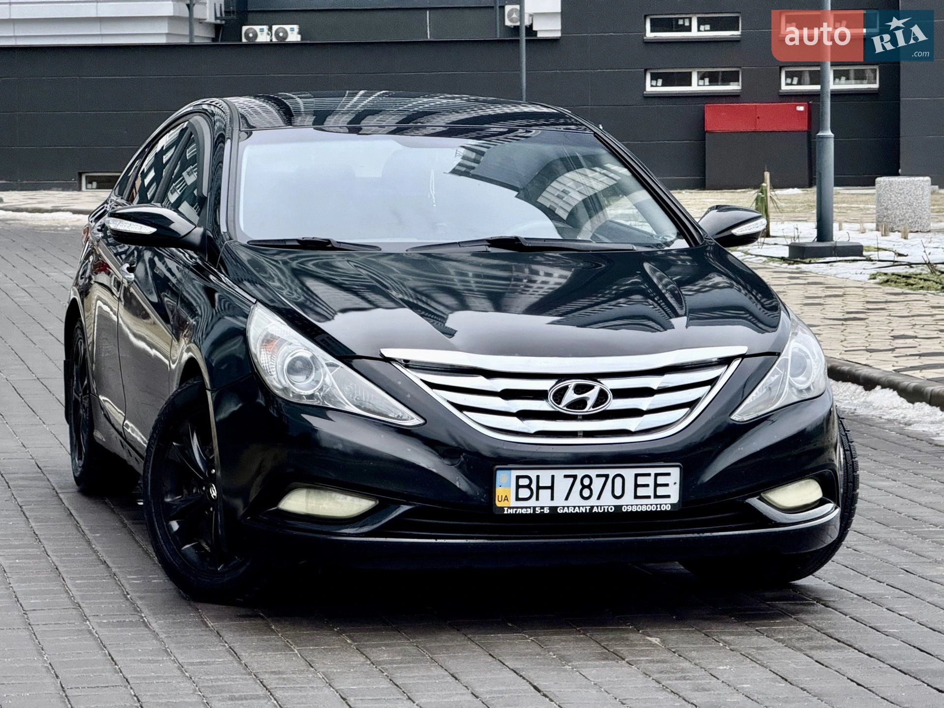 2010 Hyundai Sonata - мініатюра 23