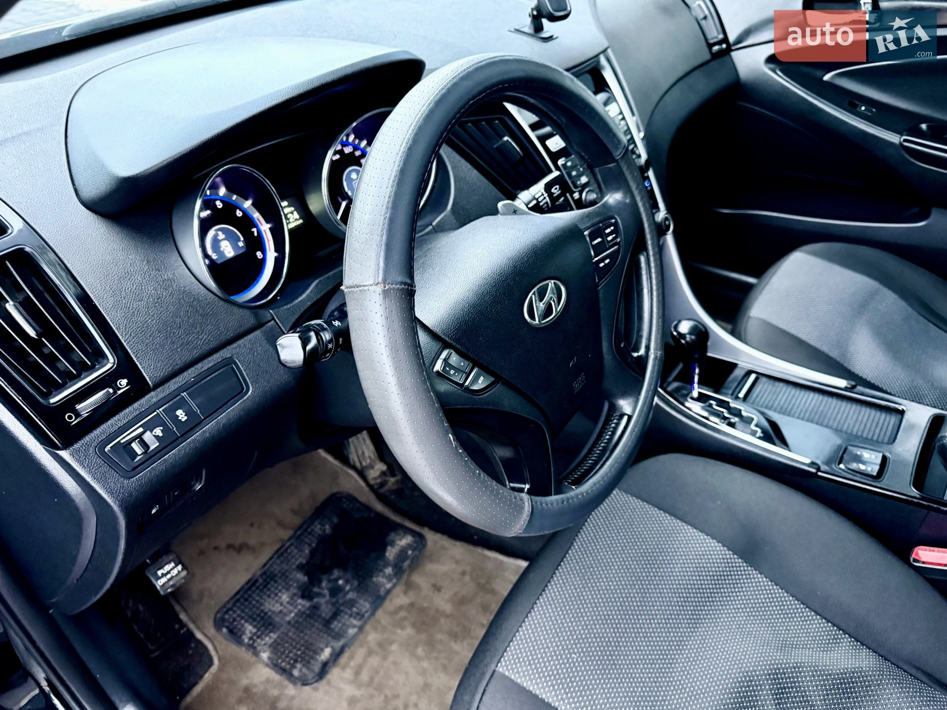 2010 Hyundai Sonata - мініатюра 38