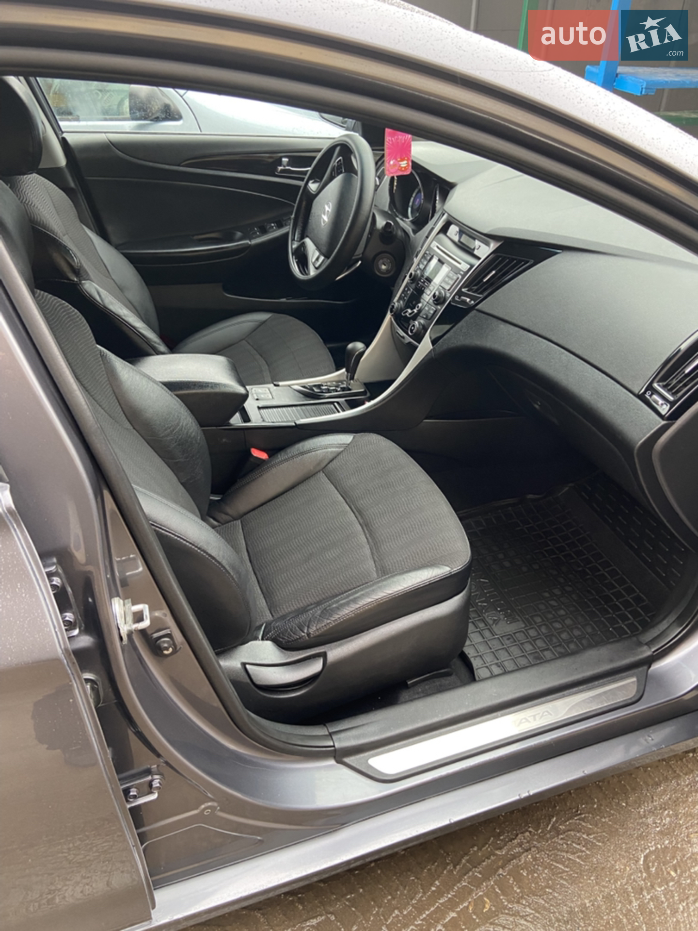 2011 Hyundai Sonata - мініатюра 14