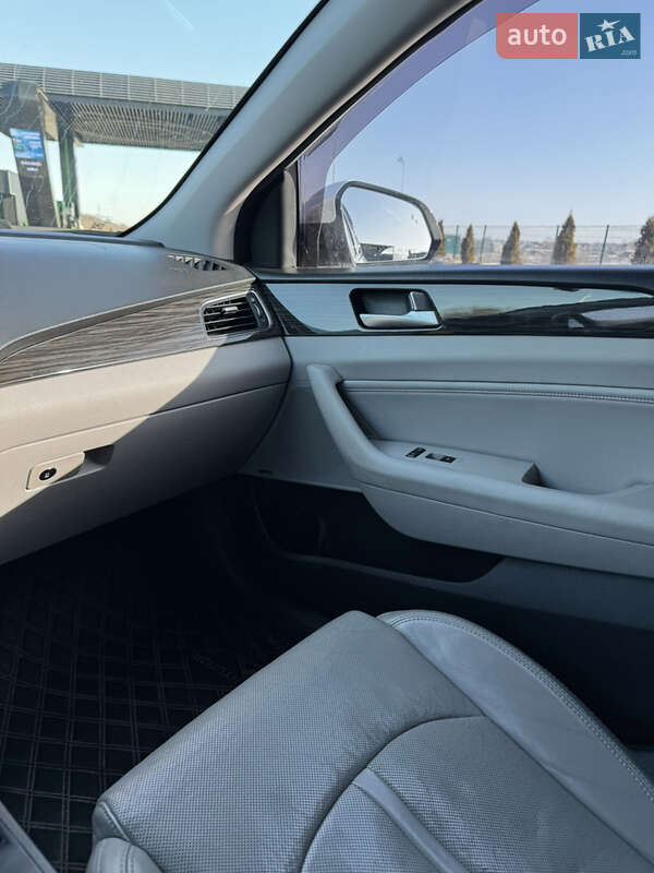 Седан Hyundai Sonata 2014 в Виннице