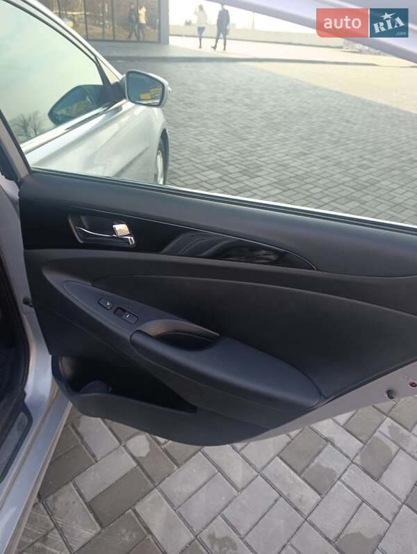 Седан Hyundai Sonata 2013 в Днепре фото 14 Седан Hyundai Sonata 2013 в Днепре