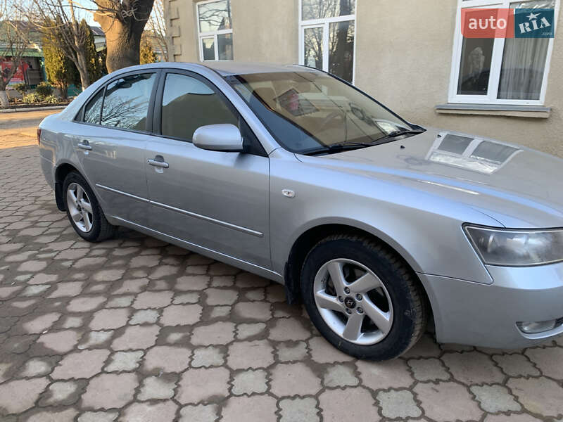Седан Hyundai Sonata 2007 в Захарьевке