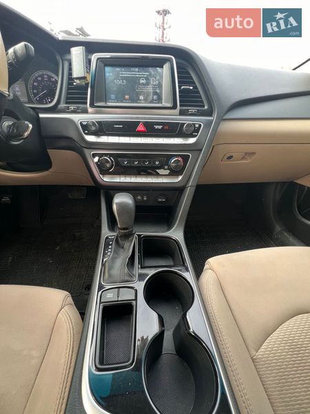 Седан Hyundai Sonata 2019 в Ивано-Франковске