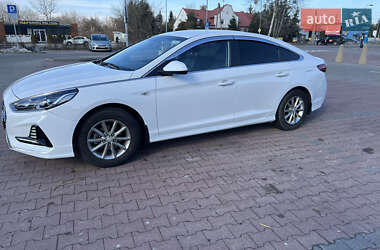 Седан Hyundai Sonata 2017 в Запорожье