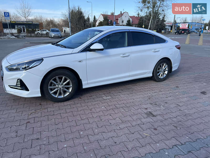 Седан Hyundai Sonata 2017 в Запорожье