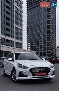 Седан Hyundai Sonata 2018 в Днепре