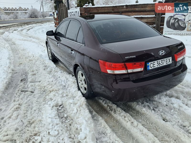 Седан Hyundai Sonata 2007 в Хотине