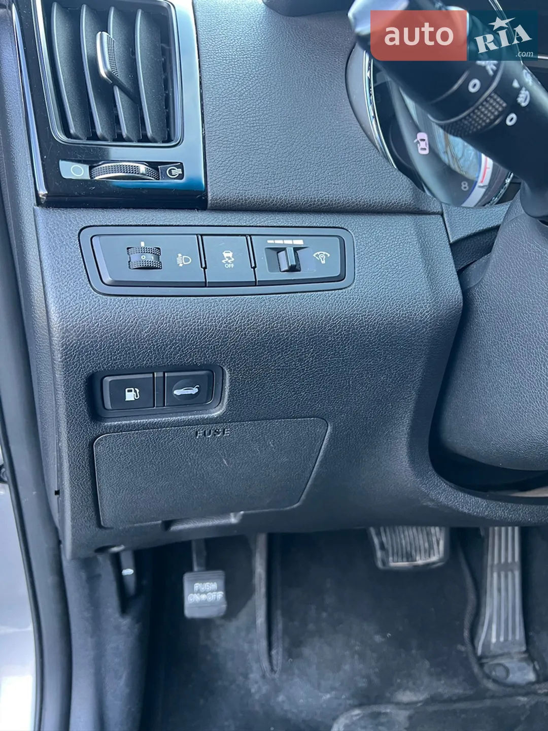 2011 Hyundai Sonata - мініатюра 11