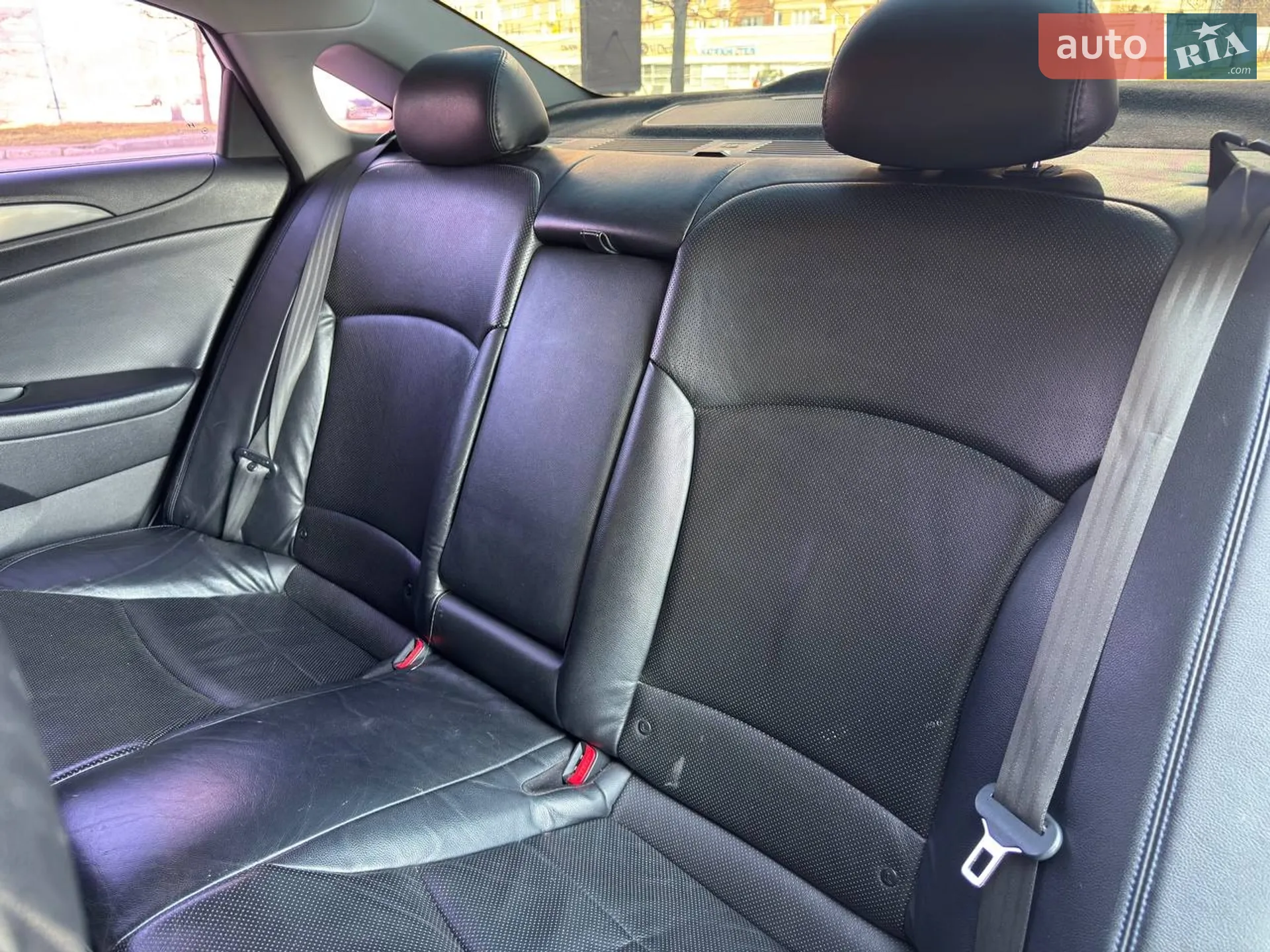 2011 Hyundai Sonata - мініатюра 19