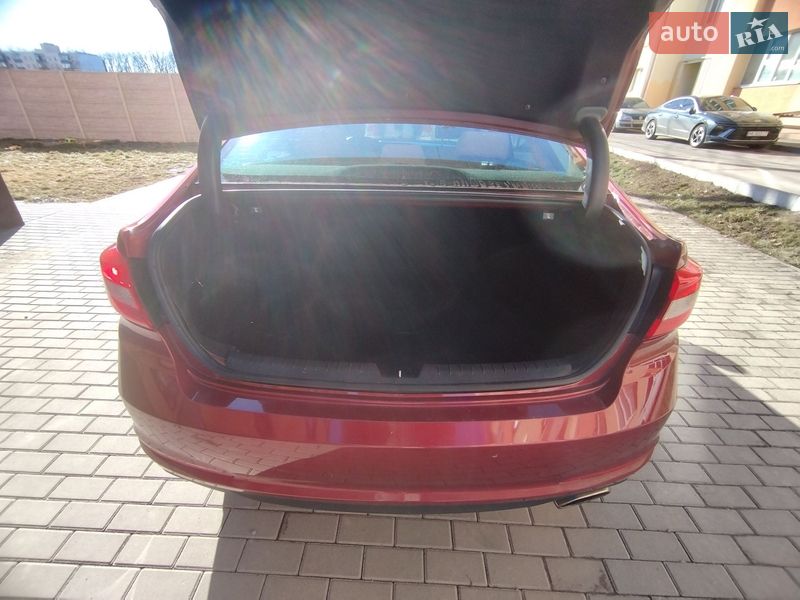 Седан Hyundai Sonata 2015 в Виннице