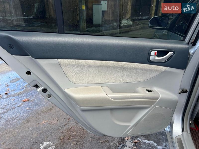 Седан Hyundai Sonata 2006 в Киеве фото 18 Седан Hyundai Sonata 2006 в Киеве