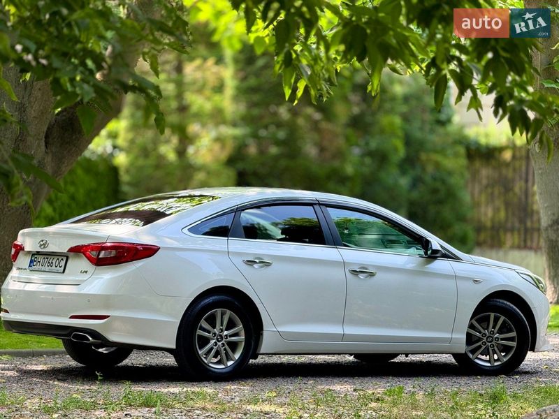 Седан Hyundai Sonata 2016 в Одессе