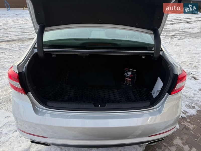 Седан Hyundai Sonata 2014 в Киеве