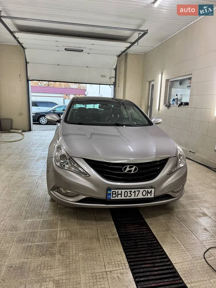2012 Hyundai Sonata - мініатюра 16