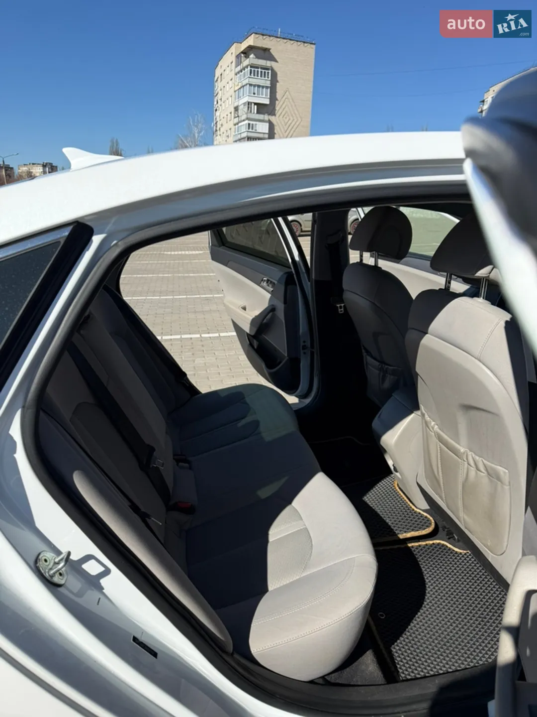 2017 Hyundai Sonata - мініатюра 29