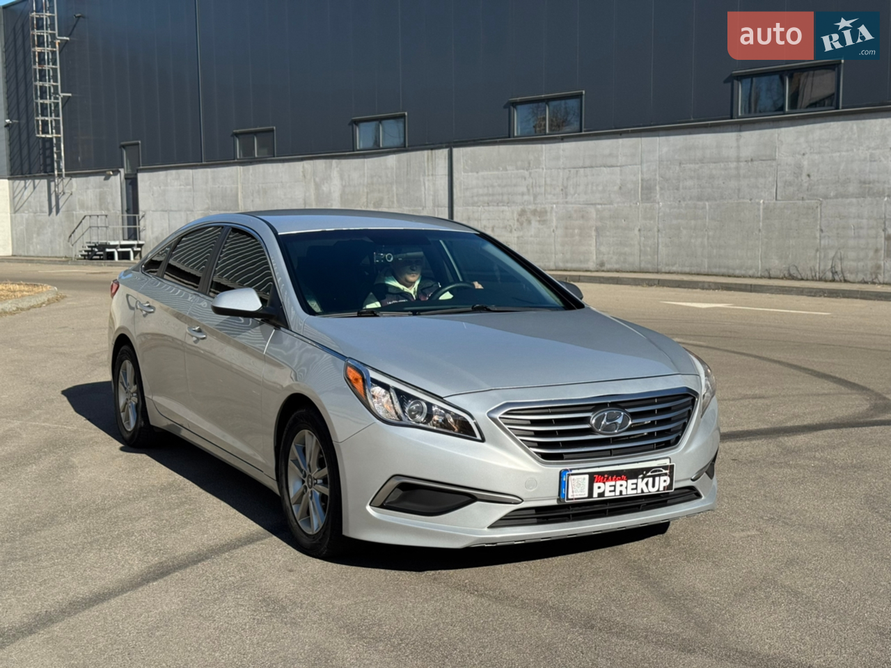 2017 Hyundai Sonata - мініатюра 11