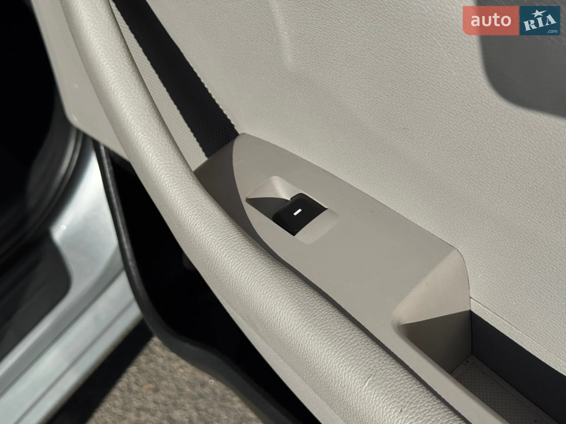 2016 Hyundai Sonata - мініатюра 26