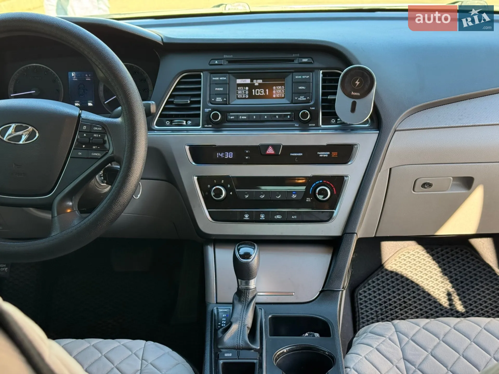 2016 Hyundai Sonata - мініатюра 36