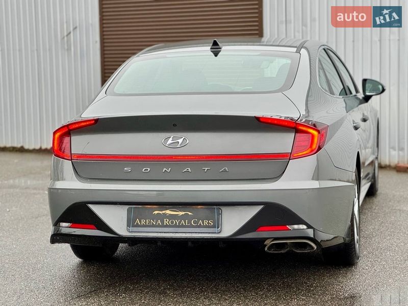 Седан Hyundai Sonata 2022 в Киеве