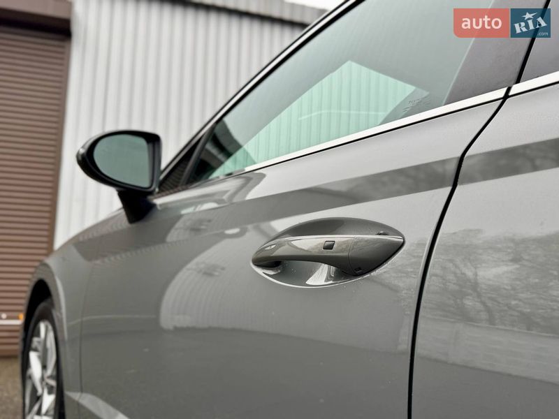 Седан Hyundai Sonata 2022 в Киеве