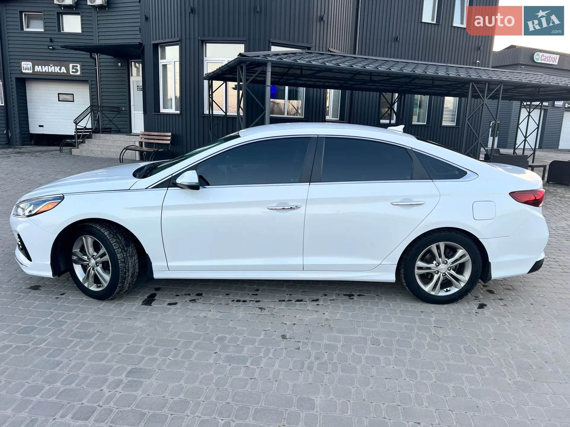 2017 Hyundai Sonata - мініатюра 9