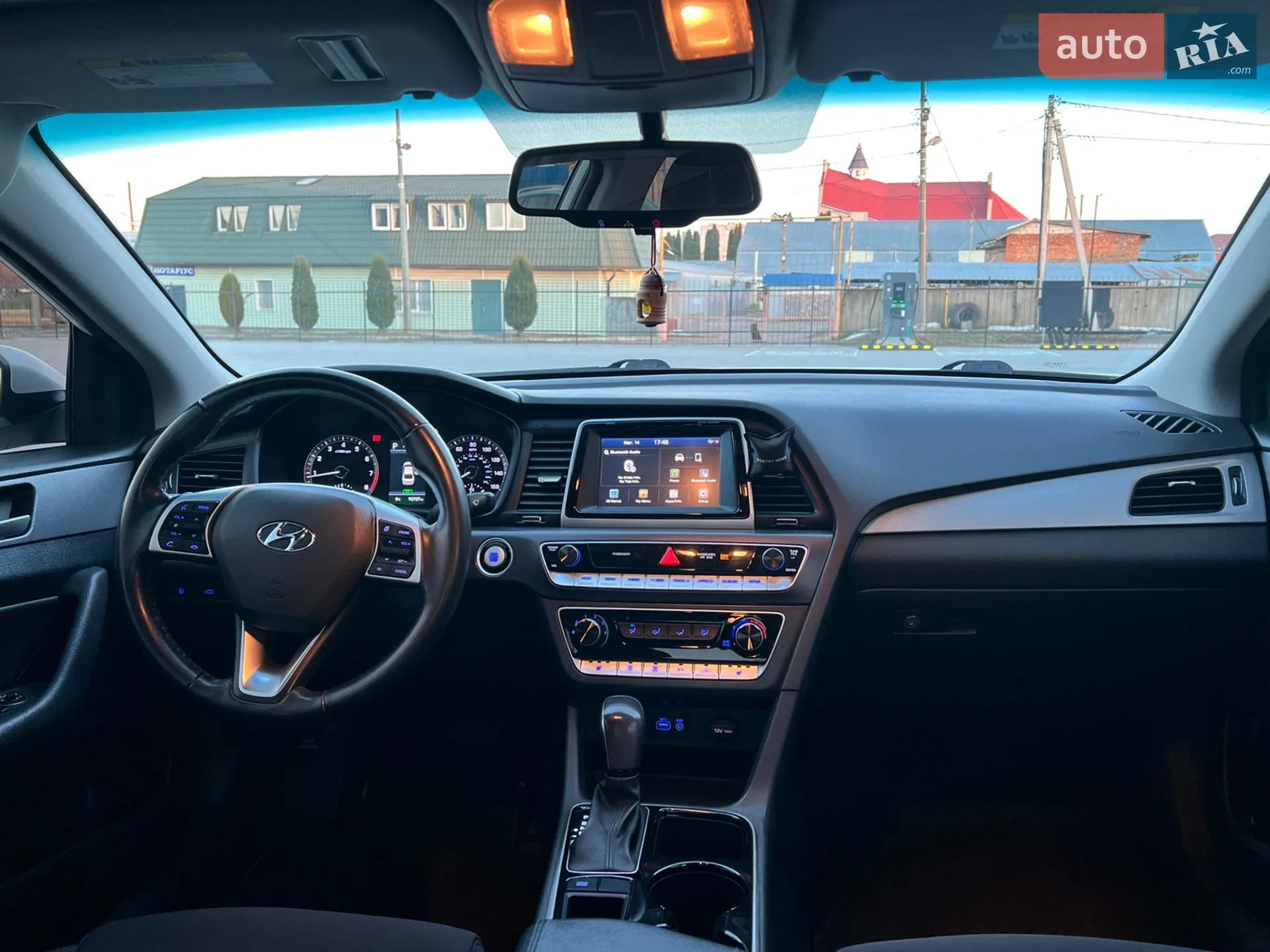 2017 Hyundai Sonata - мініатюра 11