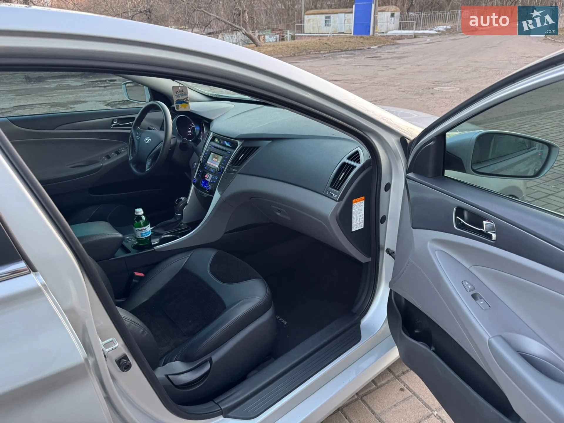 2015 Hyundai Sonata - мініатюра 27