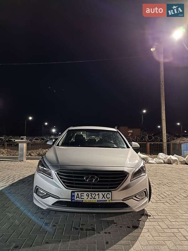 Седан Hyundai Sonata 2016 в Запорожье фото Седан Hyundai Sonata 2016 в Запорожье