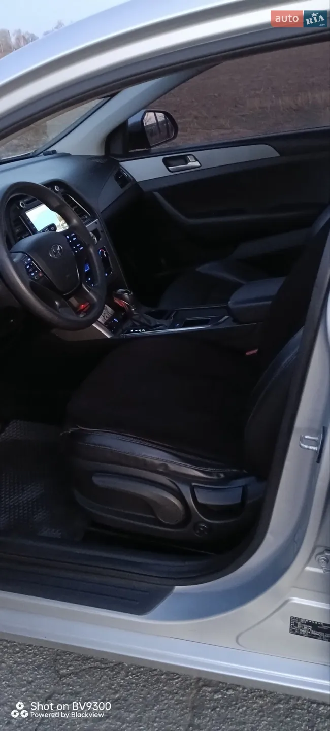 2016 Hyundai Sonata - мініатюра 20
