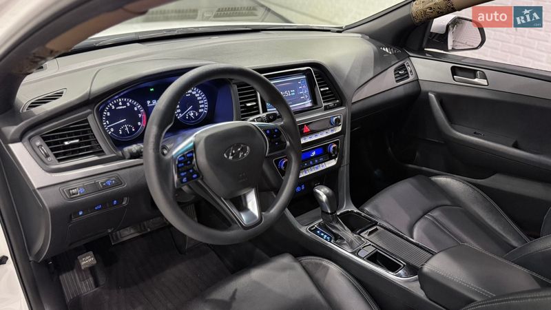 Седан Hyundai Sonata 2018 в Одессе