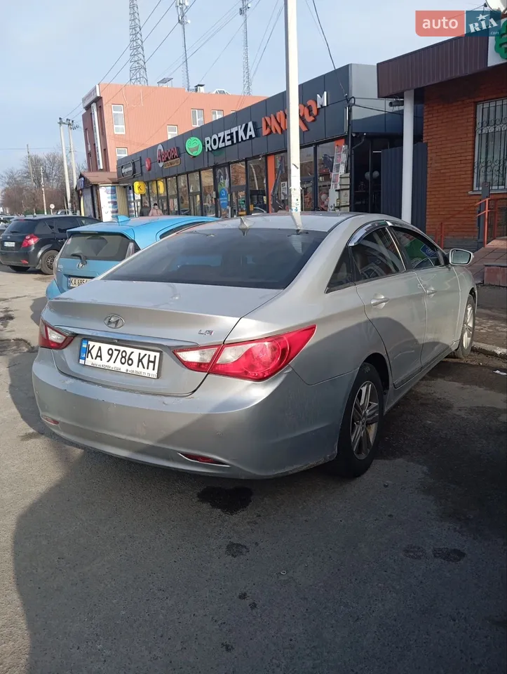 2012 Hyundai Sonata - мініатюра 26