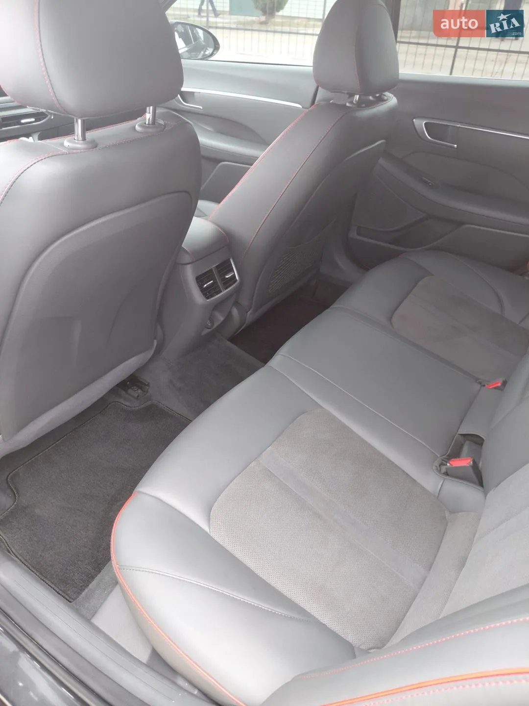 2019 Hyundai Sonata - мініатюра 13