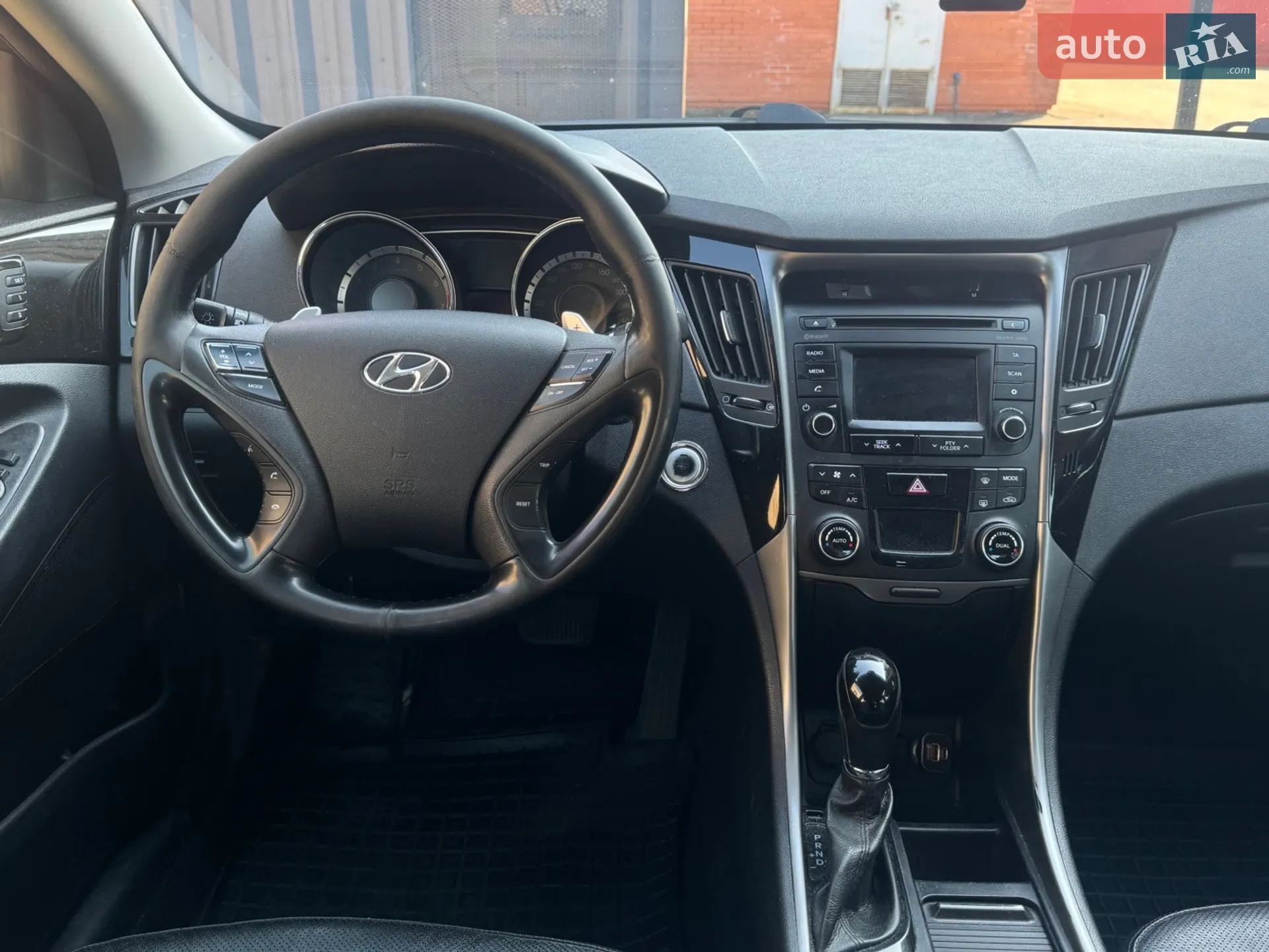 2014 Hyundai Sonata - мініатюра 17
