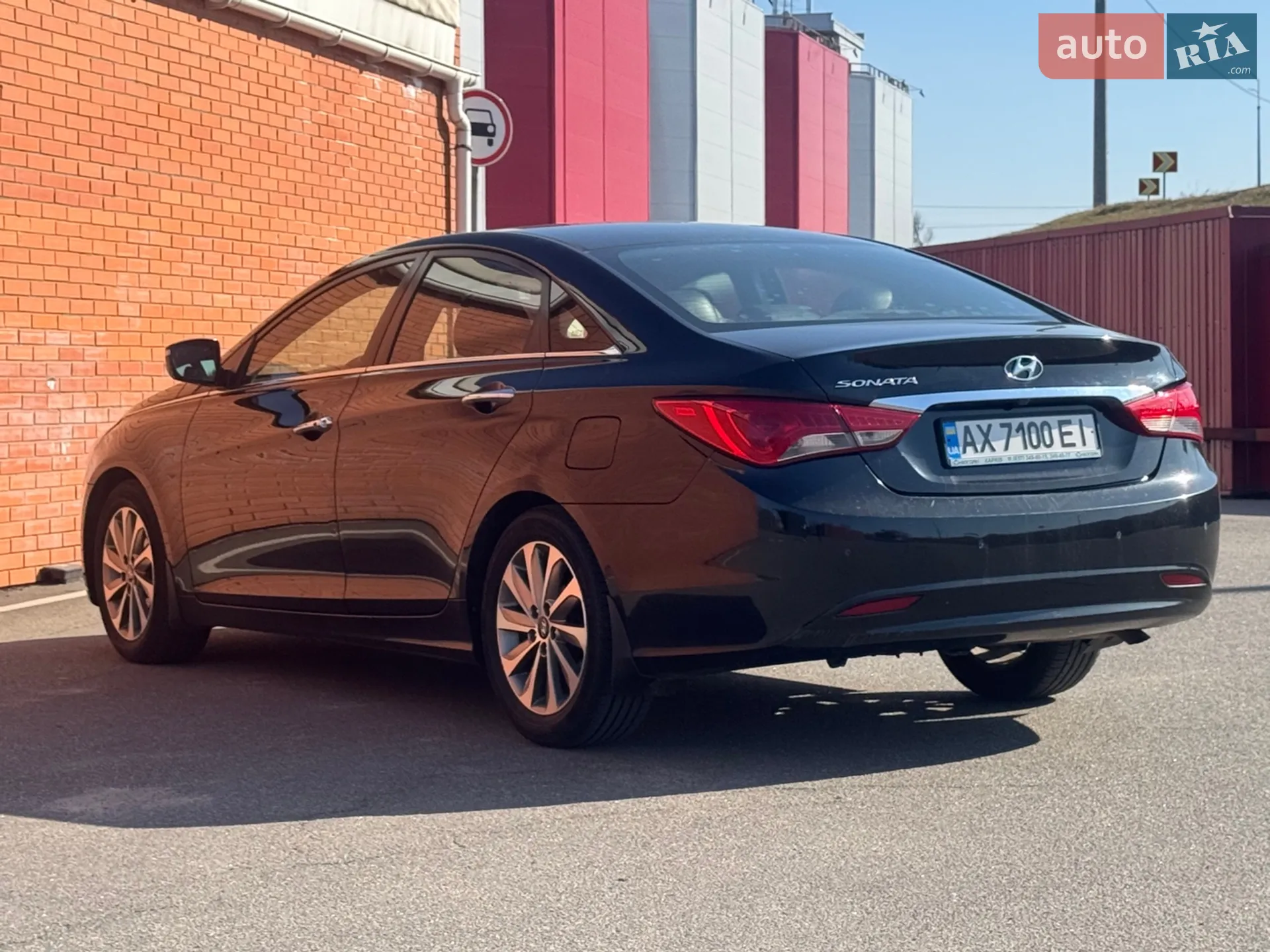 2014 Hyundai Sonata - мініатюра 11
