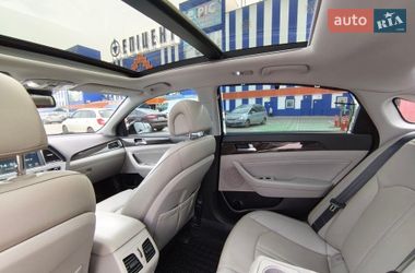 Седан Hyundai Sonata 2014 в Львові