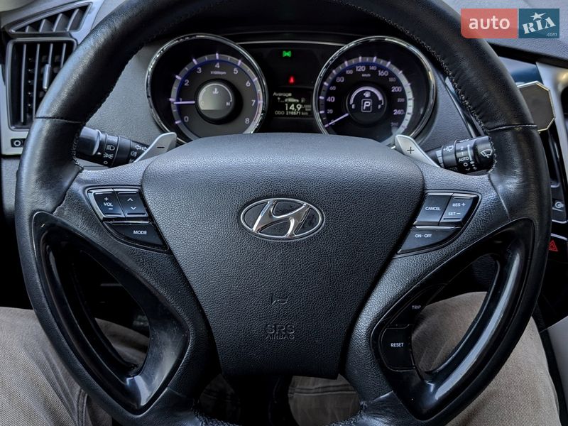 Седан Hyundai Sonata 2010 в Одессе