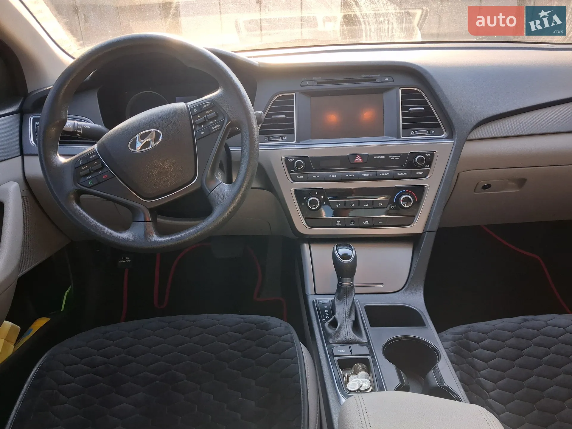 2017 Hyundai Sonata - мініатюра 16